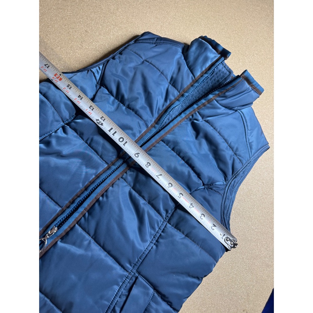 Ariat Mens Puffer Vest Blue Quilted Full Zip Polka Dot Lining Size Small - Picture 8 of 9